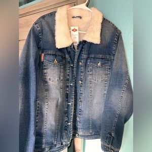 Cinch Women’s Denim Jacket w/ Sherpa Lined